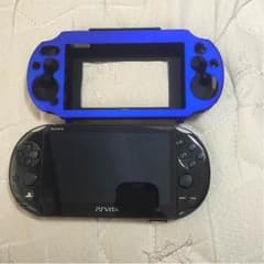 PSVITA  本体＆討鬼伝極セットのサムネイル
