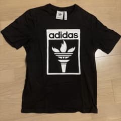 adidas アディダス オリジナルスTシャツ トーチロゴのサムネイル