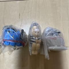 ぴ*ぴ様 きかんしゃトーマス カプセルトイ 3種セットのサムネイル
