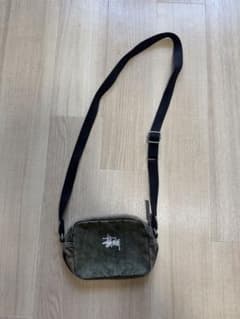 STUSSY ショルダーバッグ カーキのサムネイル