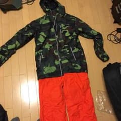 値下げしました！スノボウェア 上下のサムネイル