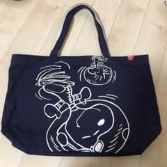 ユニクロ スヌーピー トートバックのサムネイル
