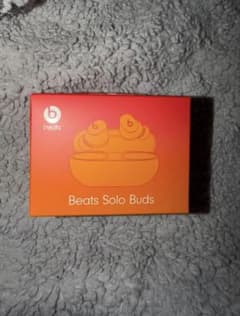 Beats Solo Buds 完全ワイヤレスイヤホン オレンジ - メルカリ
