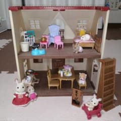シルバニアファミリー　はじめてののサムネイル