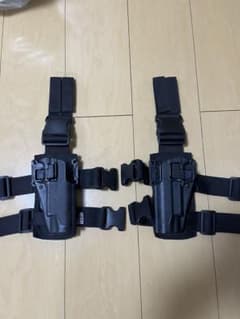 ブラックホーク風　ガバメント用レッグホルスター　左右セットのサムネイル