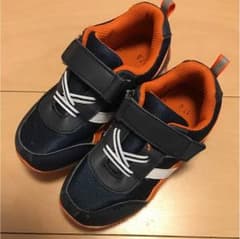 キッズシューズ 17cmのサムネイル