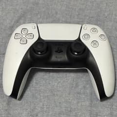 PS5 DualSense ワイヤレスコントローラー ホワイト/ブラックのサムネイル
