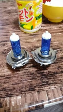 H4　バルブ　ハロゲンバルブのサムネイル