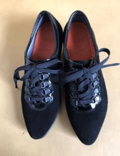 【新品】Vabeene（バベーネ）パンプス22.５cmのサムネイル
