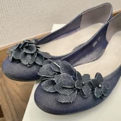 ANTEPRIMA フラットシューズ 24.0cm ネイビー 花モチーフ デニムのサムネイル