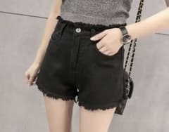 daycloset デニム ショートパンツ  フリンジのサムネイル