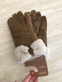 UGG 手袋　茶色のサムネイル