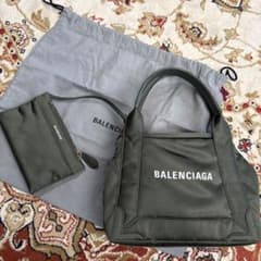 BALENCIAGA トートバッグ カーキ ポーチ付きのサムネイル