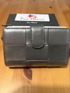 Pua Moena グレー レザー 財布 シープスキン - メルカリ