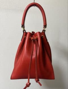 カヌレバッグ HERZ レッド 革 ショルダーバッグ - メルカリ