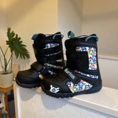 21センチ　　Burton キッズ スノーボードブーツのサムネイル