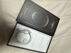 正規品　充電器　iphone12pro ケース付きのサムネイル