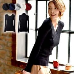 みー☺︎様専用 coca 新品 超人気♡ Vネックニット ブラックのサムネイル
