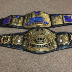 WWE チャンピオンベルト　２本セット　プロレスのサムネイル