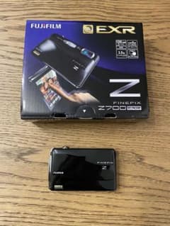 FUJI FILM FinePix Z FINEPIX Z700EXR BLA…のサムネイル