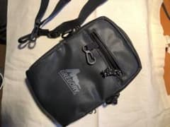 グレゴリー ポーチのサムネイル