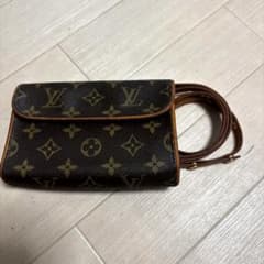 LOUIS VUITTON ルイヴィトン ポシェット フロランティーヌモノグラム