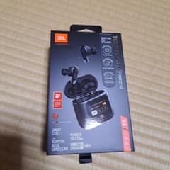 JBL TOUR PRO 2 【新品未開封】のサムネイル