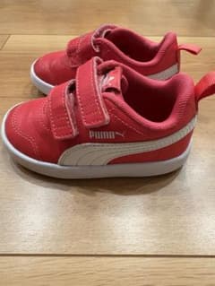 PUMAスニーカー ピンク　14センチのサムネイル