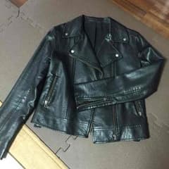 ユニクロ レザージャケットのサムネイル