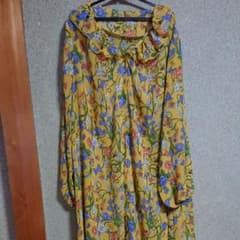 メルロー 花柄薄手ロング丈ワンピースのサムネイル