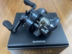 SHIMANO CALCUTTA CONQUEST 30HGのサムネイル
