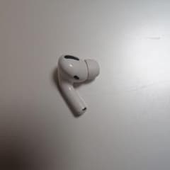 airpods pro 左耳のサムネイル