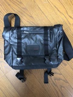 ショルダーバッグ　Hedgrenのサムネイル