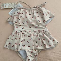 【新品未使用】futafuta♡さくらんぼ　チェリー　水着♡90のサムネイル