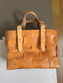 Dakota 編み込みデザイン ハンドバッグ キャメルのサムネイル