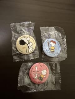 【スヌーピー】くら寿司 缶バッジ 2個セットのサムネイル