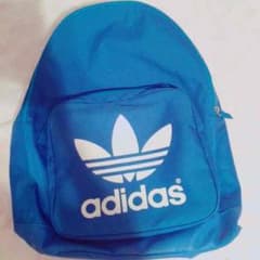 adidas リュック♡のサムネイル
