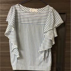トップスのサムネイル