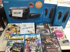 wiiＵ本体＋ソフト７本＋コントローラー×3のサムネイル