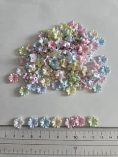 78.花型ビーズ パステルカラー ミックス まとめ売りのサムネイル