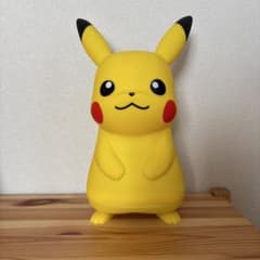 ピカチュウ プニライトのサムネイル