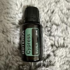 doTERRA サイプレス エッセンシャルオイル 15mLのサムネイル