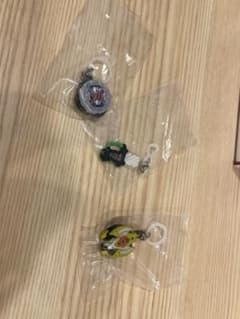 仮面ライダー めじるしアクセサリー4 3個セットのサムネイル