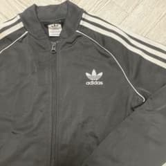 祝日値下げ！【adidas】ジャージ　150のサムネイル