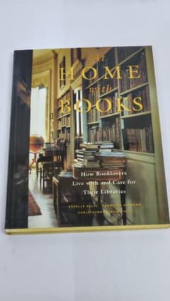 At Home with Books 洋書 インテリア 建築のサムネイル
