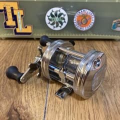 ABU Ambassadeur 3500CA Limited（フィネス化） - メルカリ