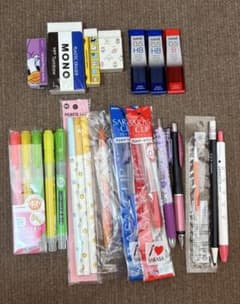 文房具セット 多彩な筆記具のサムネイル