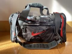NIKEボストンバック　迷彩のサムネイル