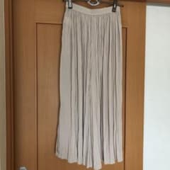 ユニクロ　フレアーパンツ　コズP様専用のサムネイル