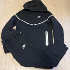 Nike テックフリース反射 上下セット - メルカリ